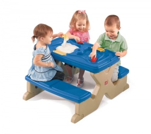 Picnic Play Table