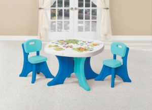 Table and Chairs Set