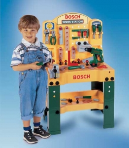 BOSCH workstation workbench with accumulator screwdriver Step2 Πλαστικά Παιχνίδια